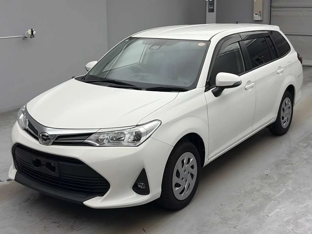 Toyota Corolla Fielder NZE164G 2021